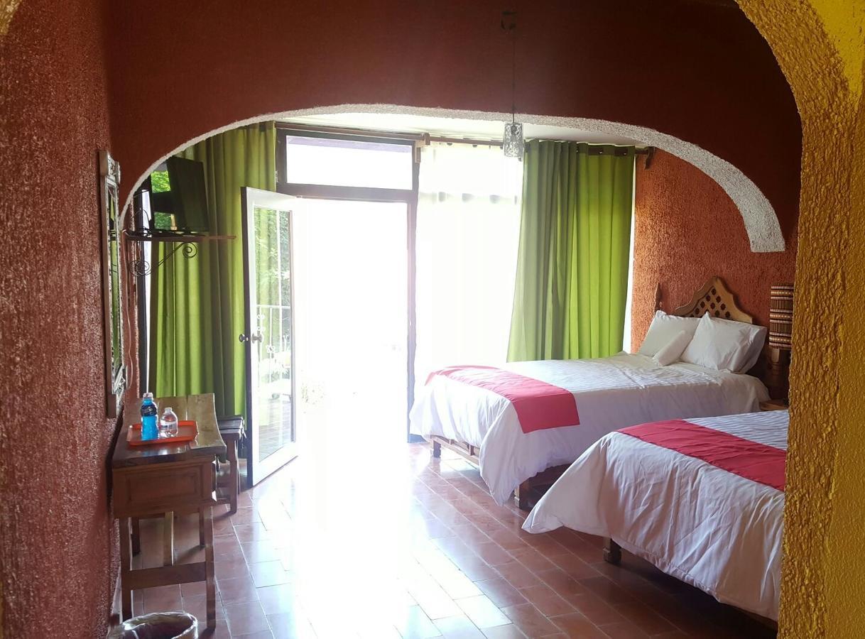 Mi Hotel Tequisquiapan Buitenkant foto